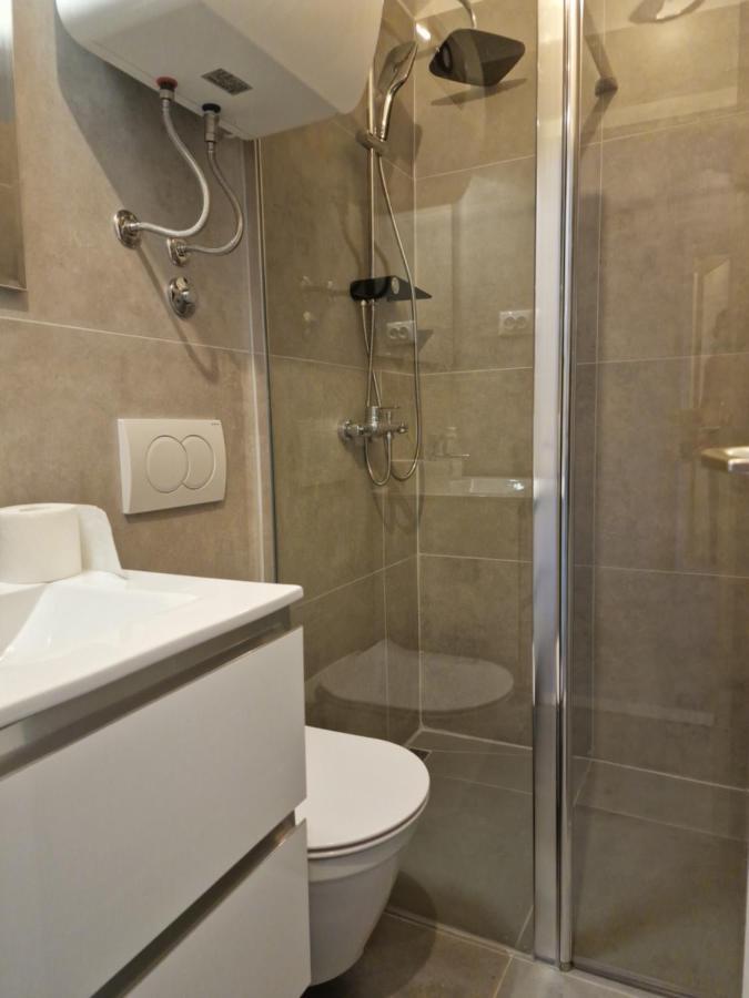 Studio Apartment Jelinek Brela Phòng bức ảnh